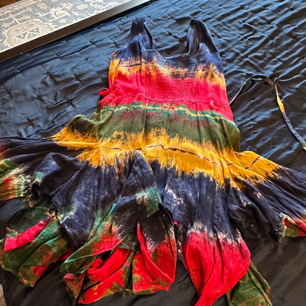 Vibrant Tie-Dye Dress - Picture 4 of 4